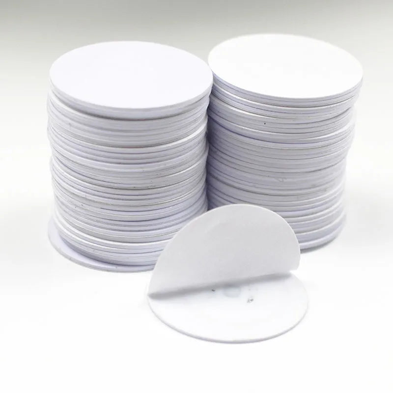 RFID LIQUID-RESISTANT TAGS 25mm 13.56Mhz NFC Sticker Adhesive Coin Cards Tags NFC 213 NFC215 NFC216 PVC Waterproof For All NFC Phones