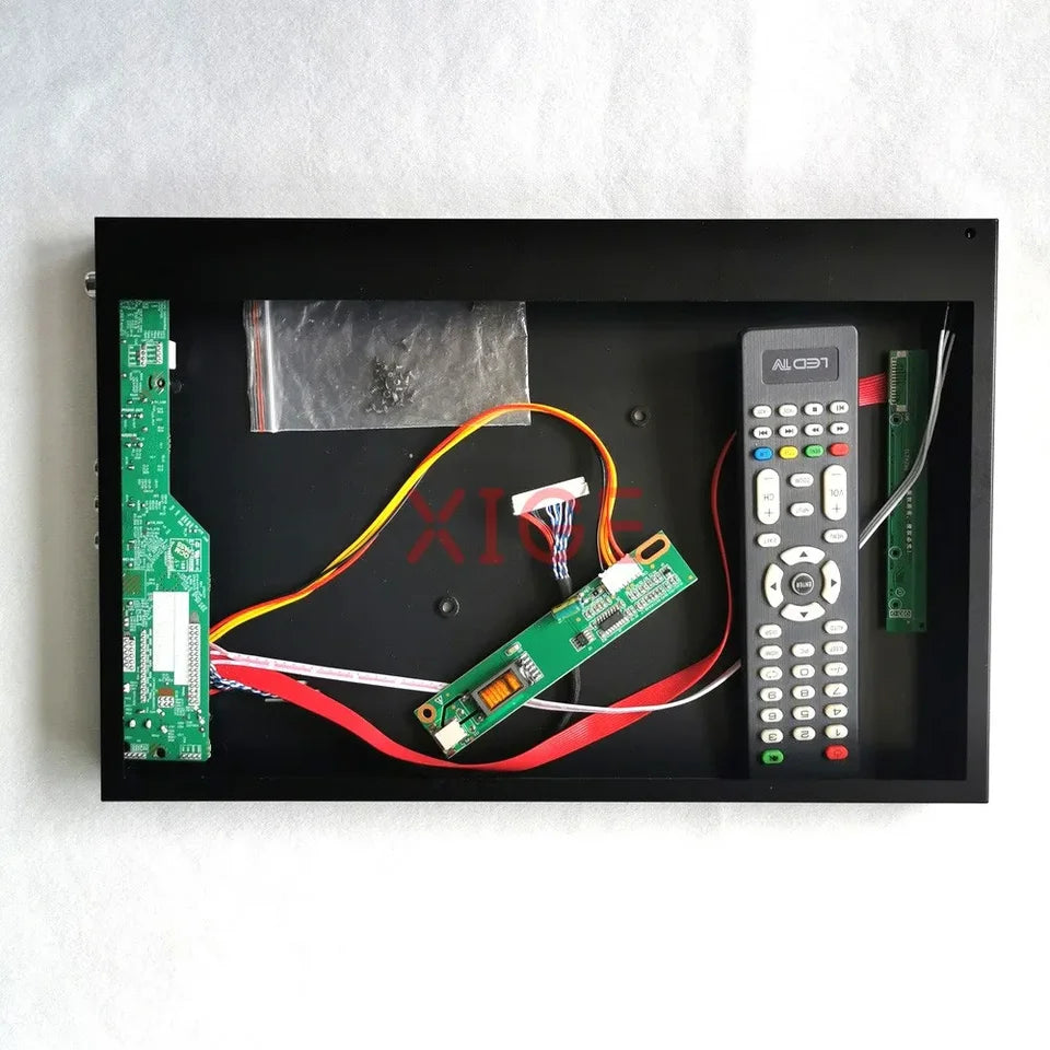 METAL LVDS CONVERTER BOX USE FOR ACCESSORIES Metal Case+Analog TV Driver Board Fit ITSX95C ITSX95E ITSX95H 1CCFL 1400*1050 30 Pin LVDS VGA AV USB HDMI-Compatible 15" DIY Kit